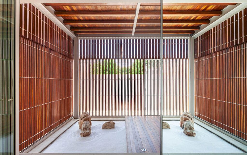 Ice Su house for privacy close to nature by Junsekino Architect and Design 5 2