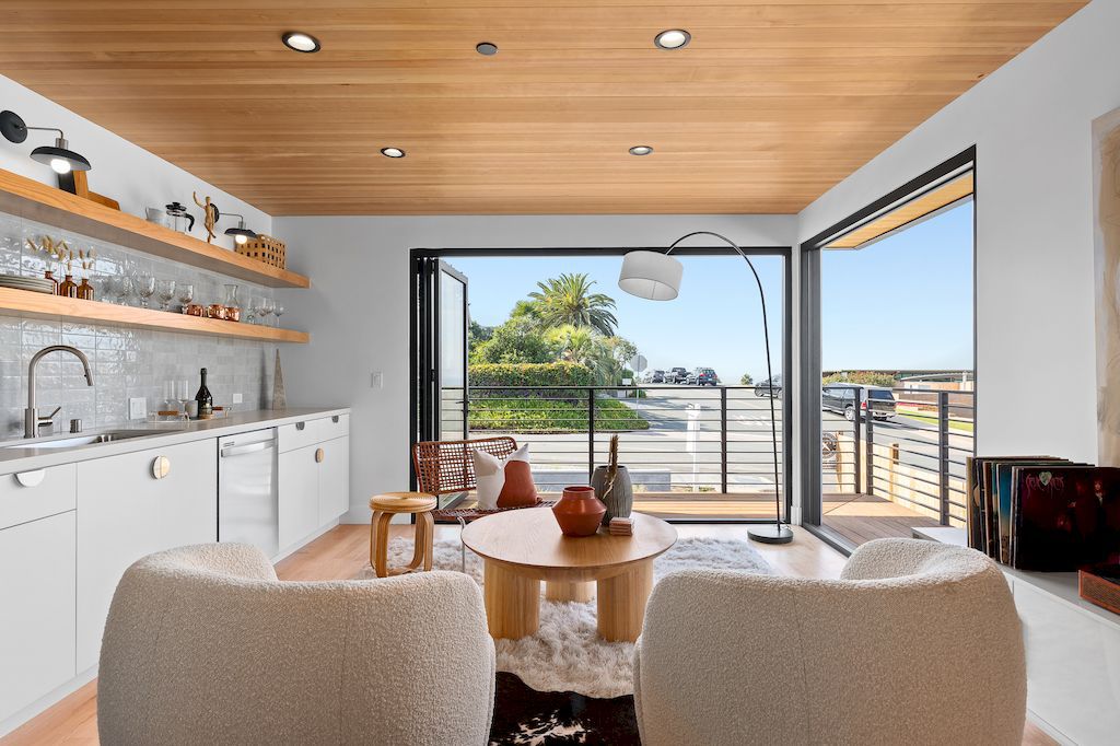 Impeccably Designed 605 Cornish House by Brett Farrow Architect 12