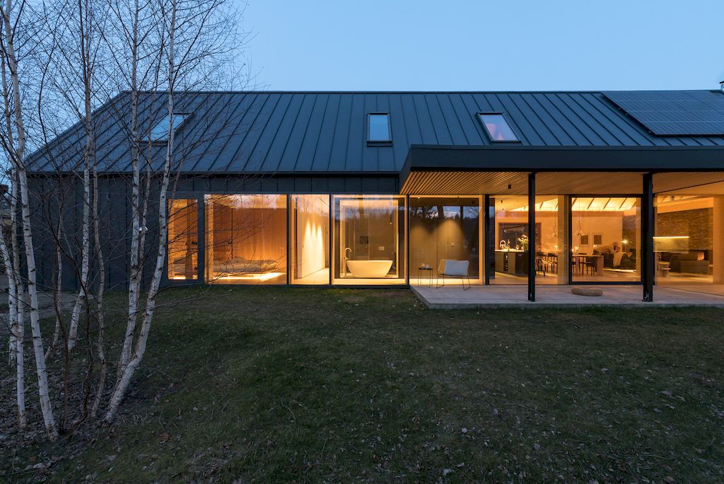 Ode to Nature House to Ensure Privacy in Poland by Milwicz Architekci 22