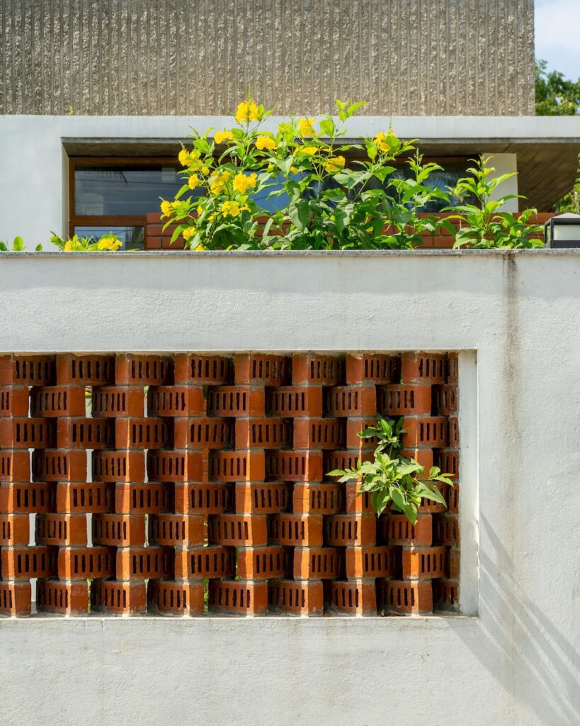 Rooted House a simple yet bold aesthetic in India by Triple O Studio 13