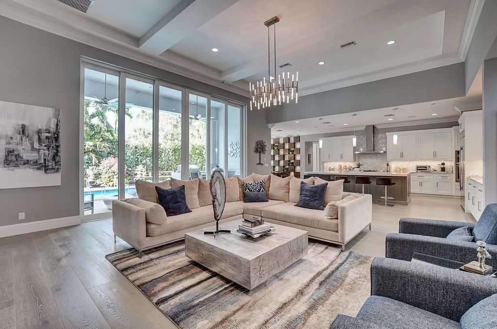 The Home in Boca Raton is a spacious transitional property located in the heart of Boca Raton's most desirable downtown area now available for sale. This home located at 299 NE 6th St, Boca Raton, Florida;