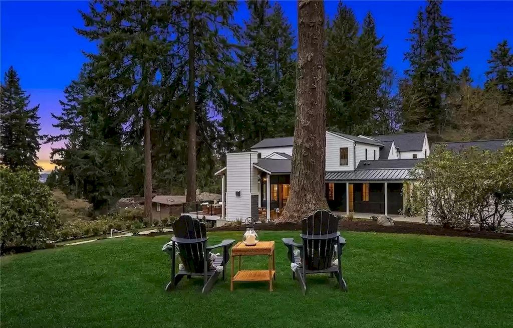 The Estate in Washington is a luxurious home enjoying an open floor plan with custom lighting and high-end finishes throughout now available for sale. This home located at 2003 102nd Place SE, Bellevue, Washington; offering 07 bedrooms and 08 bathrooms with 6,252 square feet of living spaces.