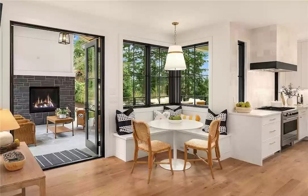 The Estate in Washington is a luxurious home enjoying an open floor plan with custom lighting and high-end finishes throughout now available for sale. This home located at 2003 102nd Place SE, Bellevue, Washington; offering 07 bedrooms and 08 bathrooms with 6,252 square feet of living spaces.