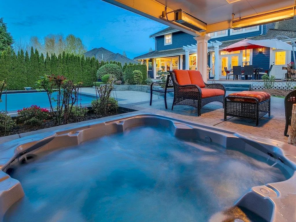 The Home in Surrey is a cozy home which incorporates modern features and design elements, now available for sale. This home located at 14025 30th Ave, Surrey, BC V4P 2N3, Canada