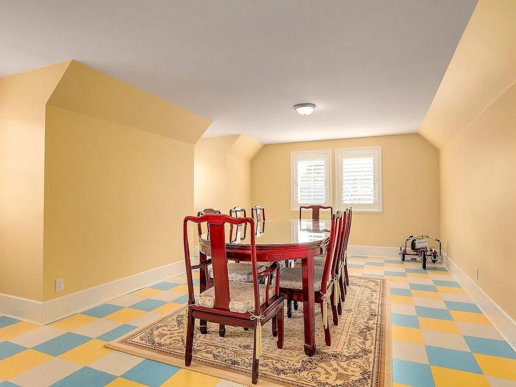 The Home in Surrey is a cozy home which incorporates modern features and design elements, now available for sale. This home located at 14025 30th Ave, Surrey, BC V4P 2N3, Canada