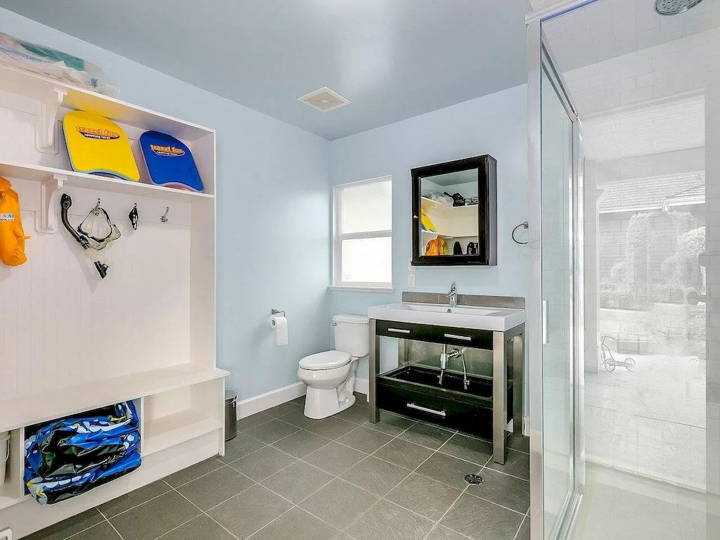 The Home in Surrey is a cozy home which incorporates modern features and design elements, now available for sale. This home located at 14025 30th Ave, Surrey, BC V4P 2N3, Canada