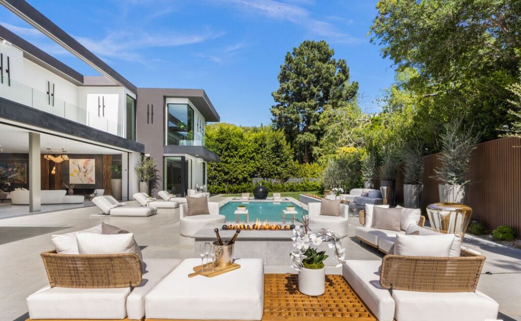 The Home in Los Angeles is an architectural triumph situated in a prestigious lower Bel Air location was built using the finest materials and utmost attention to detail now available for sale. This home located at 120 N Glenroy Ave, Los Angeles, California