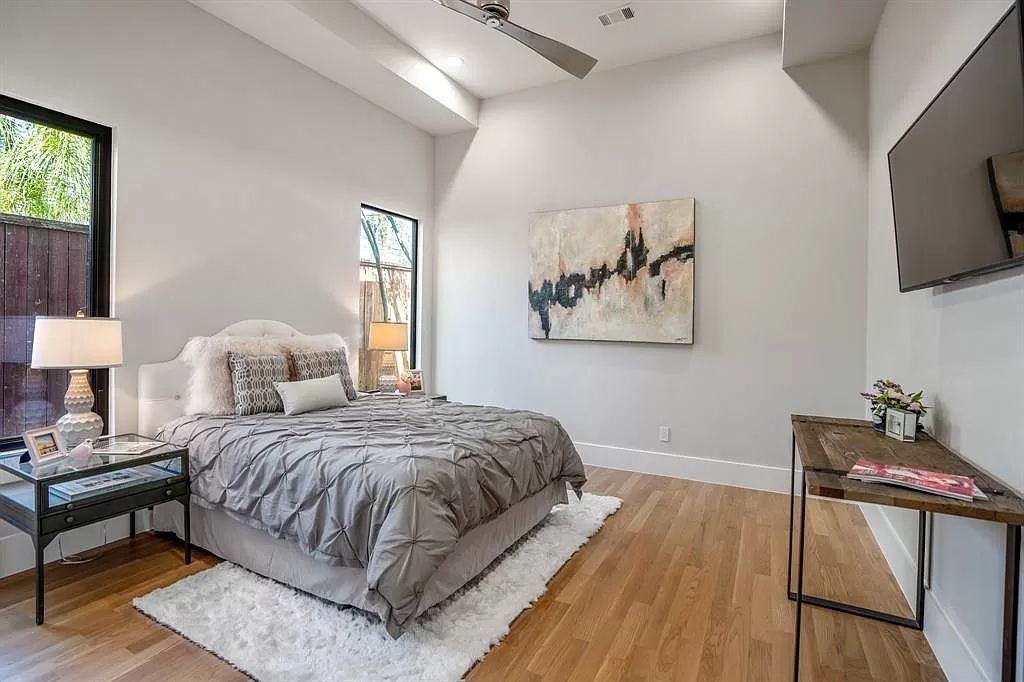 The Home in Houston is a stunning residence offers panoramic views and full indoor outdoor living for enjoyment now available for sale. This home located at 6210 Memorial Dr, Houston, Texas