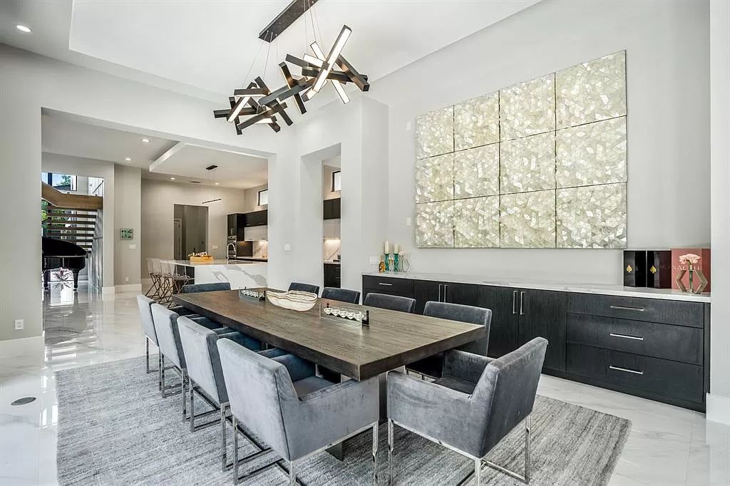 The Home in Houston is a stunning residence offers panoramic views and full indoor outdoor living for enjoyment now available for sale. This home located at 6210 Memorial Dr, Houston, Texas