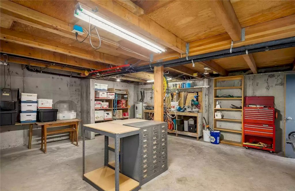 The Estate in Washington is a luxurious home newly refinished with bamboo floors and a combination of metal and green roofs now available for sale. This home located at 4000 Point White Drive NE, Bainbridge Island, Washington; offering 02 bedrooms and 03 bathrooms with 3,396 square feet of living spaces.