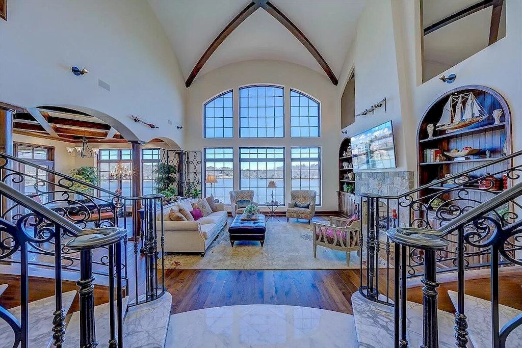 The Estate in Virginia is a luxurious home designed for impressive panoramic lake and mountains views from every corner now available for sale. This home located at 331 Blue Heron Dr, Wirtz, Virginia; offering 05 bedrooms and 05 bathrooms with 7,000 square feet of living spaces.