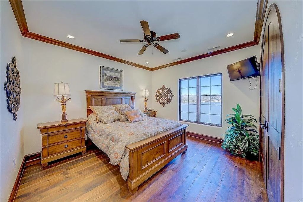 The Estate in Virginia is a luxurious home designed for impressive panoramic lake and mountains views from every corner now available for sale. This home located at 331 Blue Heron Dr, Wirtz, Virginia; offering 05 bedrooms and 05 bathrooms with 7,000 square feet of living spaces.