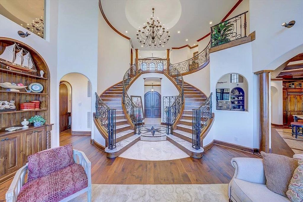 The Estate in Virginia is a luxurious home designed for impressive panoramic lake and mountains views from every corner now available for sale. This home located at 331 Blue Heron Dr, Wirtz, Virginia; offering 05 bedrooms and 05 bathrooms with 7,000 square feet of living spaces.