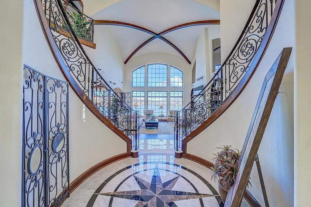 The Estate in Virginia is a luxurious home designed for impressive panoramic lake and mountains views from every corner now available for sale. This home located at 331 Blue Heron Dr, Wirtz, Virginia; offering 05 bedrooms and 05 bathrooms with 7,000 square feet of living spaces.