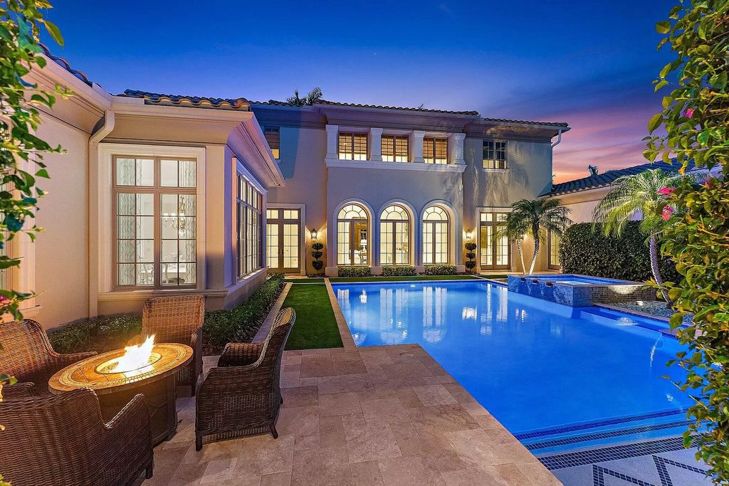The Home in Palm Beach Gardens is a signature custom estate with amazing views and outdoor entertainment areas now available for sale. This house located at 11770 Calleta Ct, Palm Beach Gardens, Florida