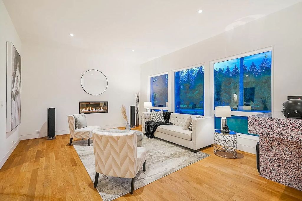 The House in Langley is nestled on a quiet dead-end street in desirable Salmon River & still close to all amenities & schools, now available for sale. This home located at 24408 50th Ave, Langley, BC V2Z 1E6, Canada