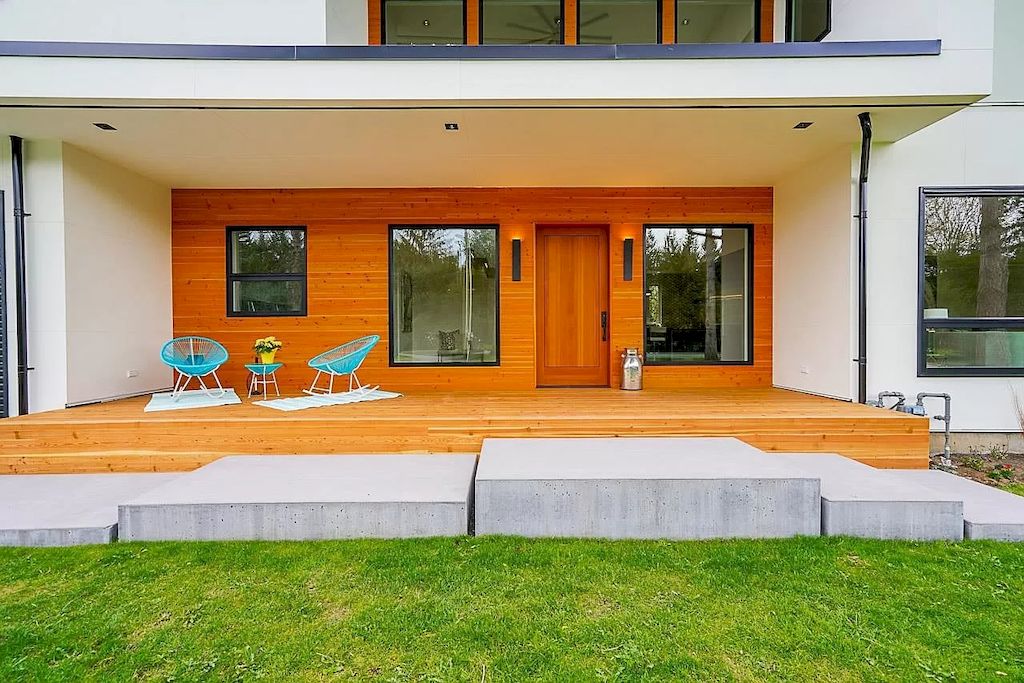 The House in Langley is nestled on a quiet dead-end street in desirable Salmon River & still close to all amenities & schools, now available for sale. This home located at 24408 50th Ave, Langley, BC V2Z 1E6, Canada