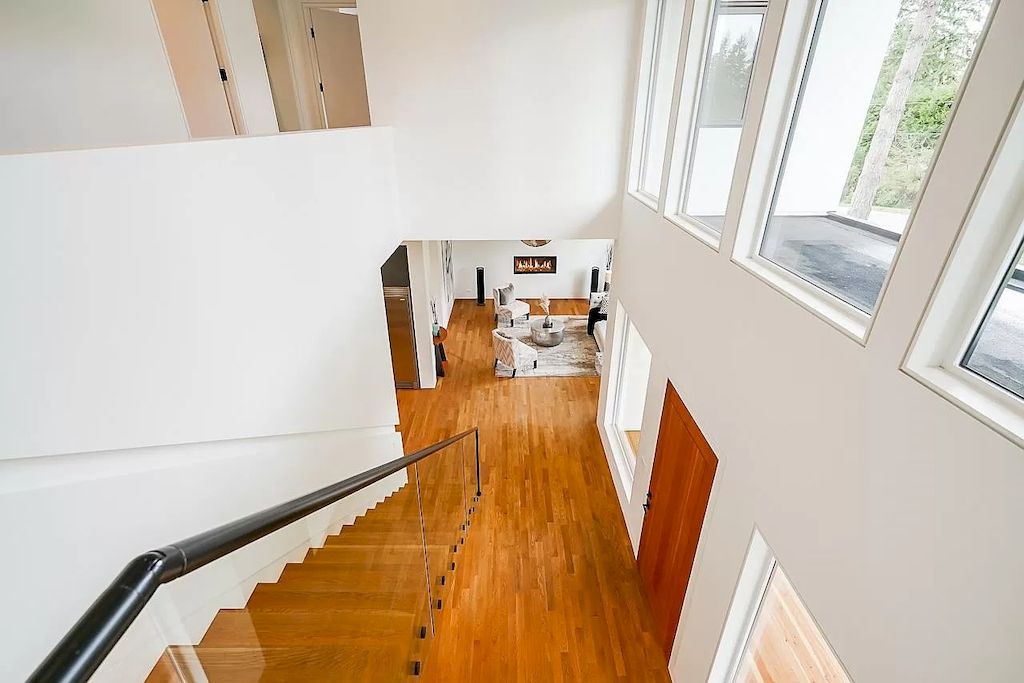 The House in Langley is nestled on a quiet dead-end street in desirable Salmon River & still close to all amenities & schools, now available for sale. This home located at 24408 50th Ave, Langley, BC V2Z 1E6, Canada
