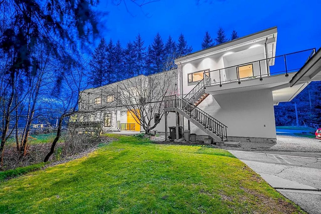 The House in Langley is nestled on a quiet dead-end street in desirable Salmon River & still close to all amenities & schools, now available for sale. This home located at 24408 50th Ave, Langley, BC V2Z 1E6, Canada