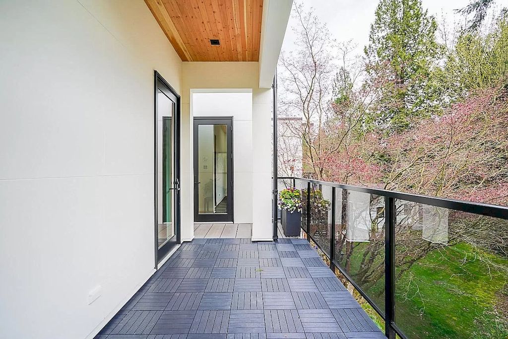 The House in Langley is nestled on a quiet dead-end street in desirable Salmon River & still close to all amenities & schools, now available for sale. This home located at 24408 50th Ave, Langley, BC V2Z 1E6, Canada