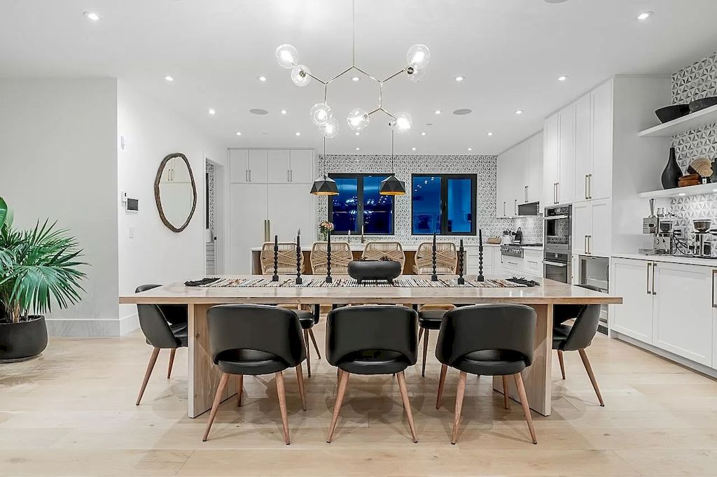 The House in West Vancouver is brilliantly designed ocean view residence was created by renowned designer Karla Dreyer, now available for sale. This home located at 4701 Piccadilly S, West Vancouver, BC V7W 1J8, Canada