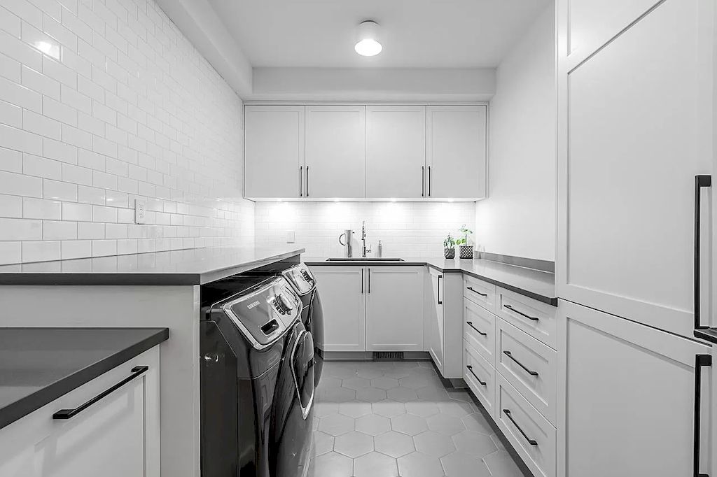 The House in West Vancouver is brilliantly designed ocean view residence was created by renowned designer Karla Dreyer, now available for sale. This home located at 4701 Piccadilly S, West Vancouver, BC V7W 1J8, Canada