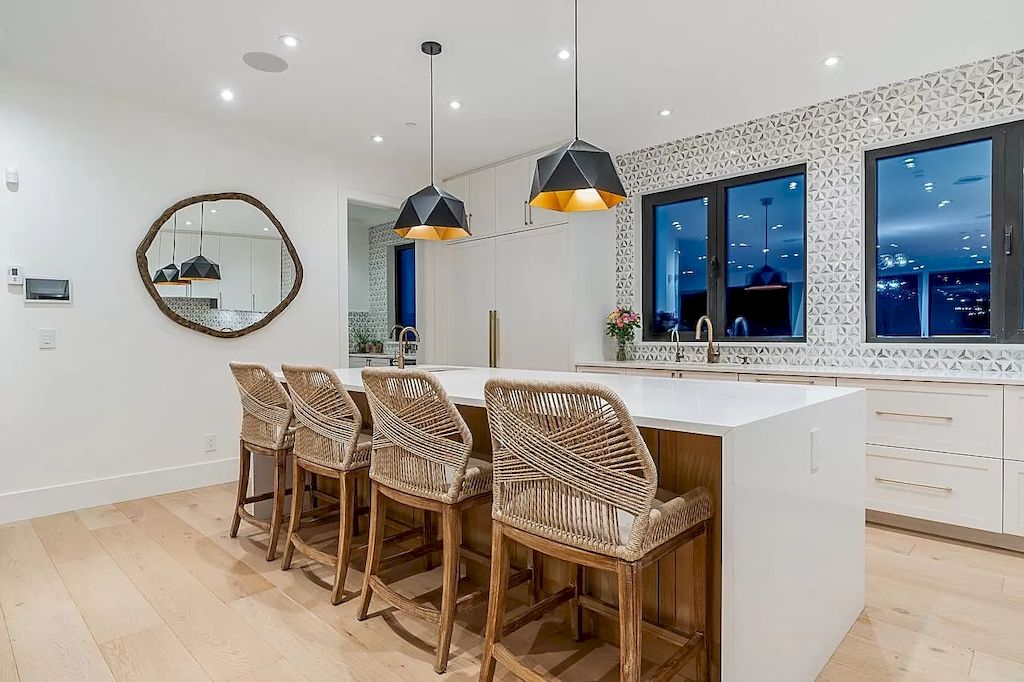 The House in West Vancouver is brilliantly designed ocean view residence was created by renowned designer Karla Dreyer, now available for sale. This home located at 4701 Piccadilly S, West Vancouver, BC V7W 1J8, Canada