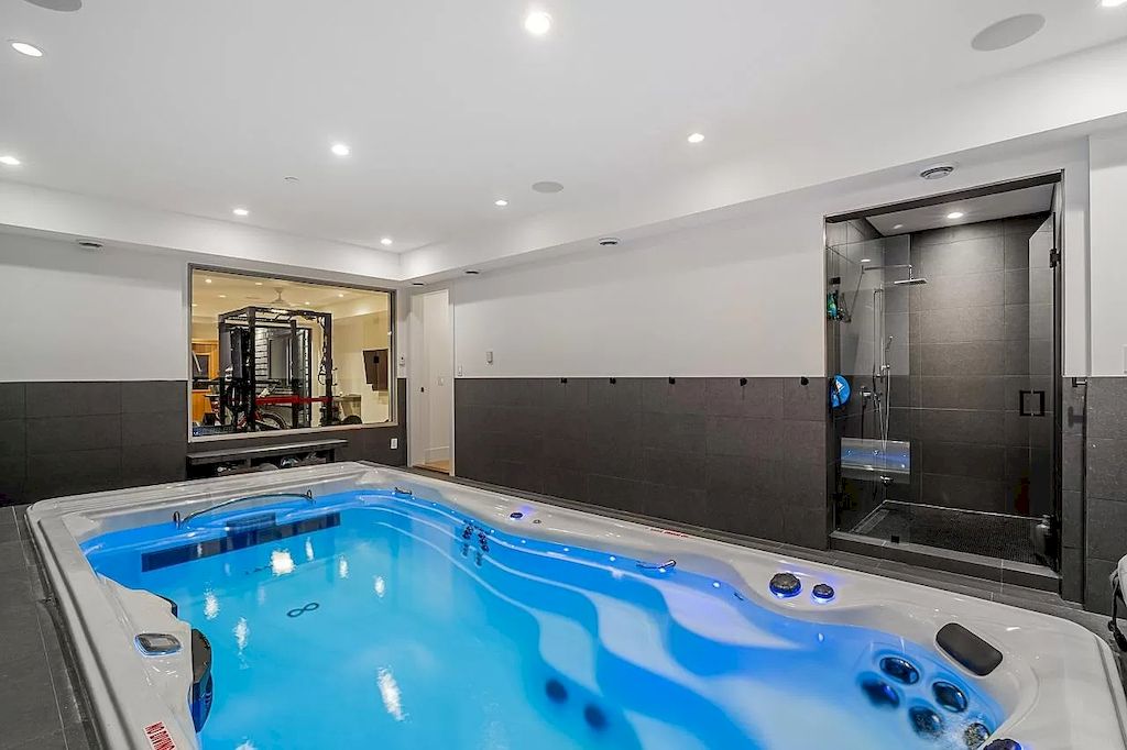The House in West Vancouver is brilliantly designed ocean view residence was created by renowned designer Karla Dreyer, now available for sale. This home located at 4701 Piccadilly S, West Vancouver, BC V7W 1J8, Canada