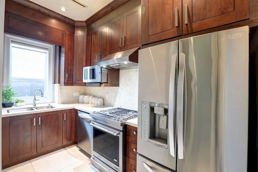 The House in Richmond is a unique and luxurious home with absolutely superb craftsmanship & finishing, now available for sale. This home located at 10691 Dennis Cres, Richmond, BC V7A 3S2, Canada