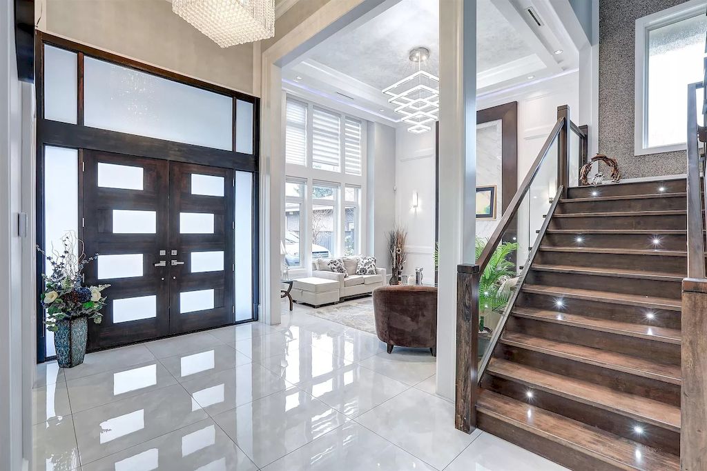 The House in Richmond is a unique and luxurious home with absolutely superb craftsmanship & finishing, now available for sale. This home located at 10691 Dennis Cres, Richmond, BC V7A 3S2, Canada