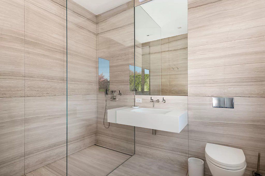 Chic Custom Built Residence in New York asks for $17,995,000 by Francis D'haene
