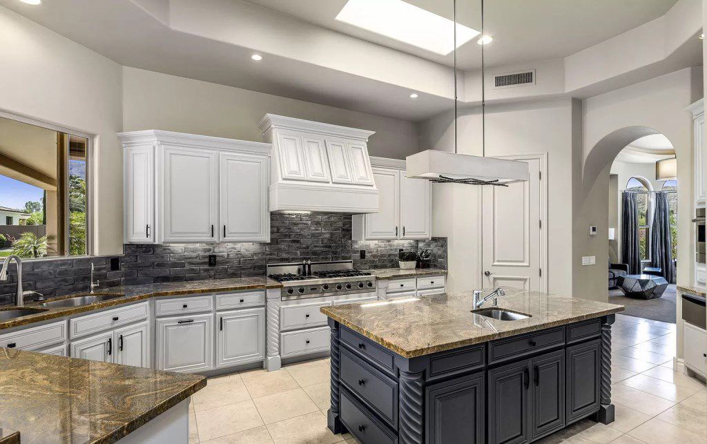 Elegant Paradise Valley estate offers  breathtaking mountain views for Sale at $4,000,000