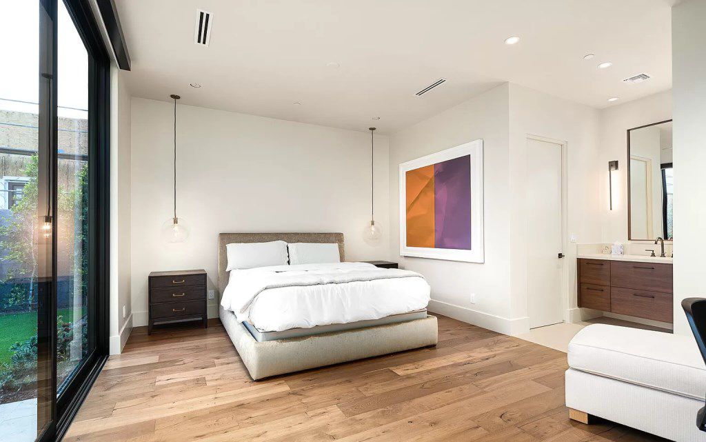 New Streamline Contemporary Home in Arizona hits Market for $4,995,000