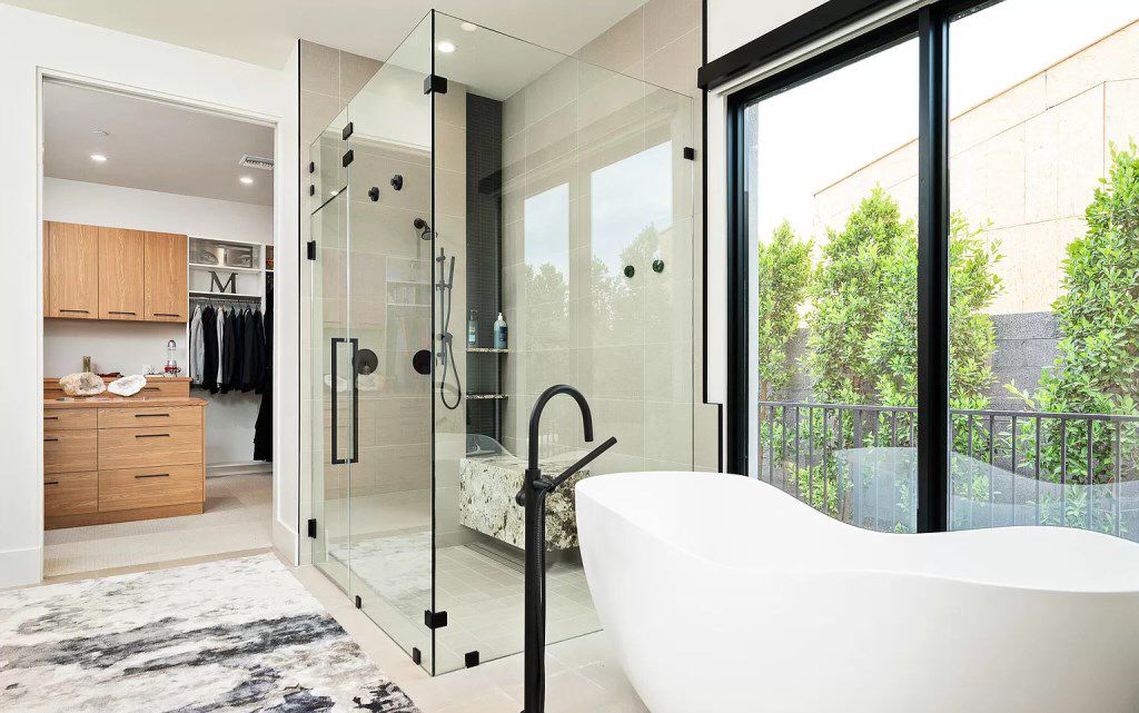 New Streamline Contemporary Home in Arizona hits Market for $4,995,000