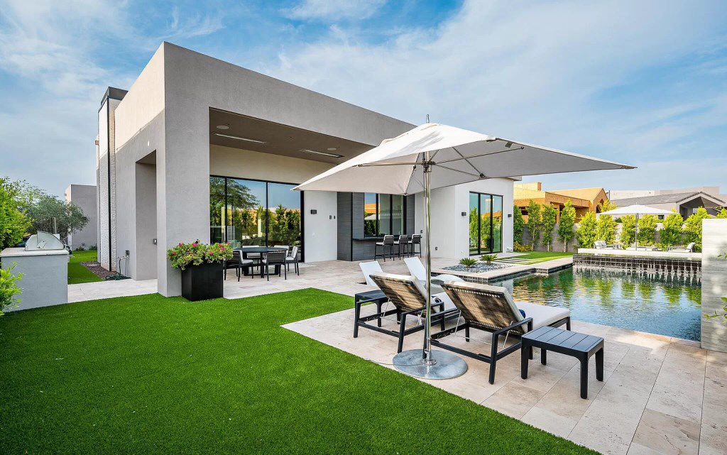 New Streamline Contemporary Home in Arizona hits Market for $4,995,000