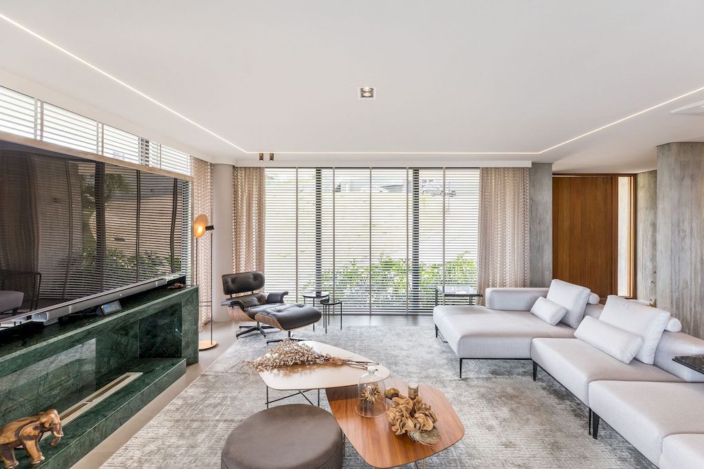 AD House for Comfortable Living J.A. Becker Arquitetura e Construções