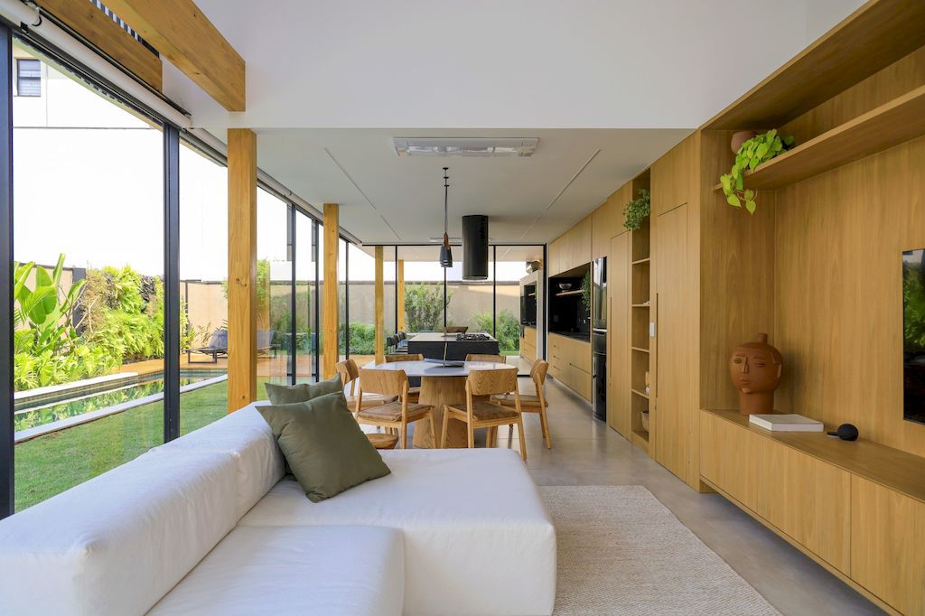 Anima House Unique Design with Wooden System by 24 7 Arquitetura 2