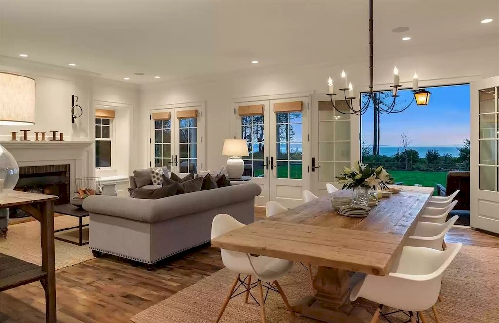The Estate in Washington is a luxurious home featuring great rooms and top-of-the-line appliances now available for sale. This home located at 8143 Headlands Way, Clinton, Washington; offering 03 bedrooms and 04 bathrooms with 3,893 square feet of living spaces.
