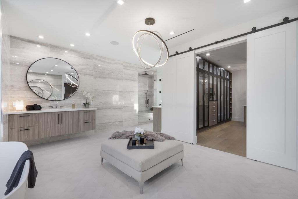 The Home in Encino is a brilliantly designed contemporary residence offers warm, indoor outdoor living with luxurious finishes now available for sale. This home located at 16706 Magnolia, Encino, California