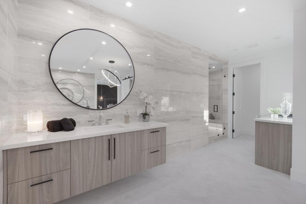 The Home in Encino is a brilliantly designed contemporary residence offers warm, indoor outdoor living with luxurious finishes now available for sale. This home located at 16706 Magnolia, Encino, California