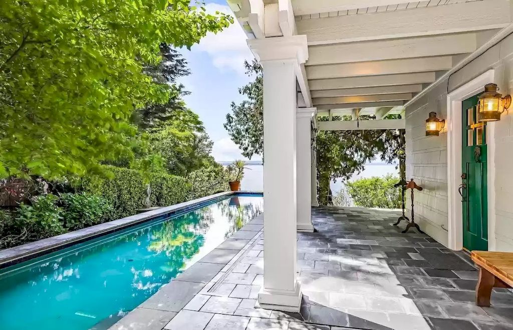 The Estate in Washington is a luxurious home offering plenty of opportunities to garden or simply enjoy the peaceful sounds of nature and water now available for sale. This home located at 6041 Beach Dr SW, Seattle, Washington; offering 04 bedrooms and 04 bathrooms with 4,850 square feet of living spaces. 