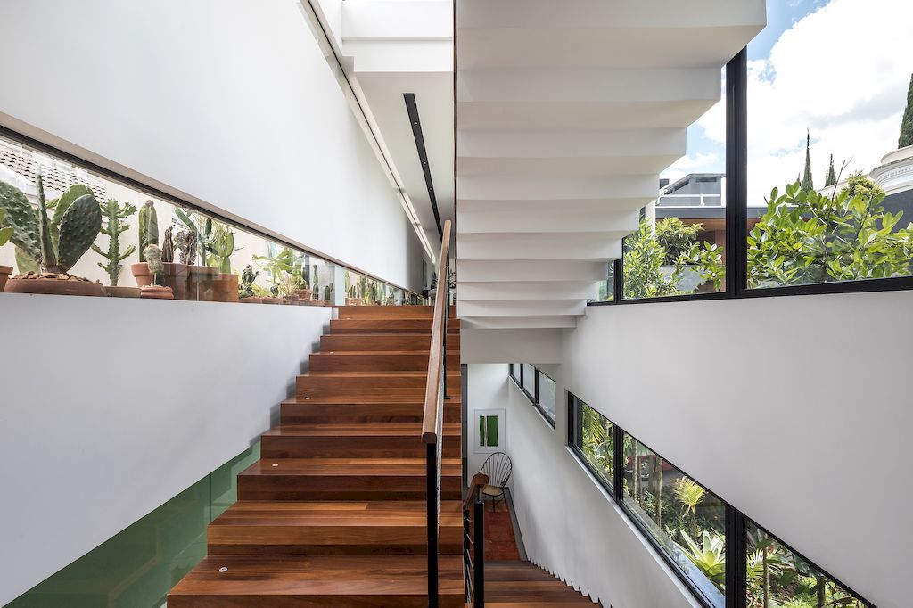 EL House in Brazil by Estudio Centro Arquitetura e Urbanismo 21