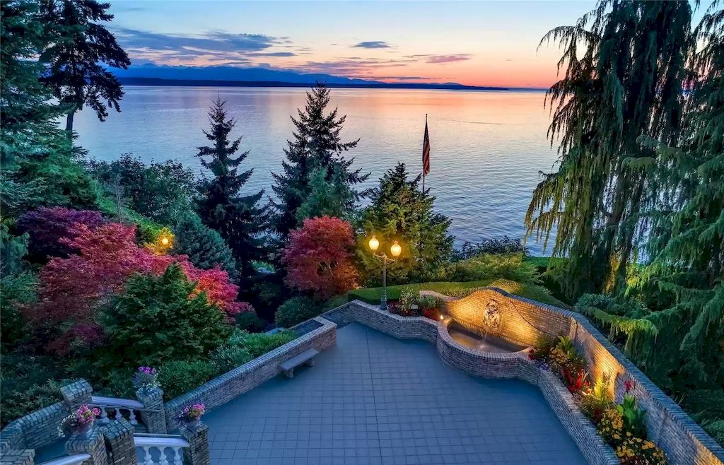 The Estate in Washington is a luxurious home located amongst mature gardens and majestic evergreens now available for sale. This home located at 17802 Talbot Rd, Edmonds, Washington; offering 04 bedrooms and 05 bathrooms with 8,200 square feet of living spaces.