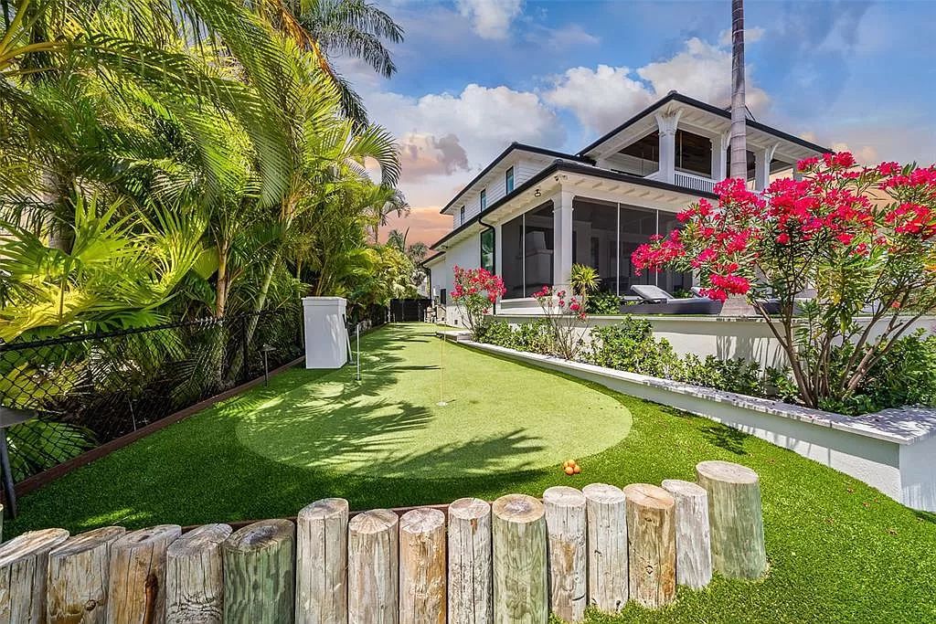 The Home in Holmes Beach is a luxurious, sprawling waterfront front estate tucked away at the end of a quiet cul de sac on desirable Anna Maria Island now available for sale. This home located at 535 70th St, Holmes Beach, Florida