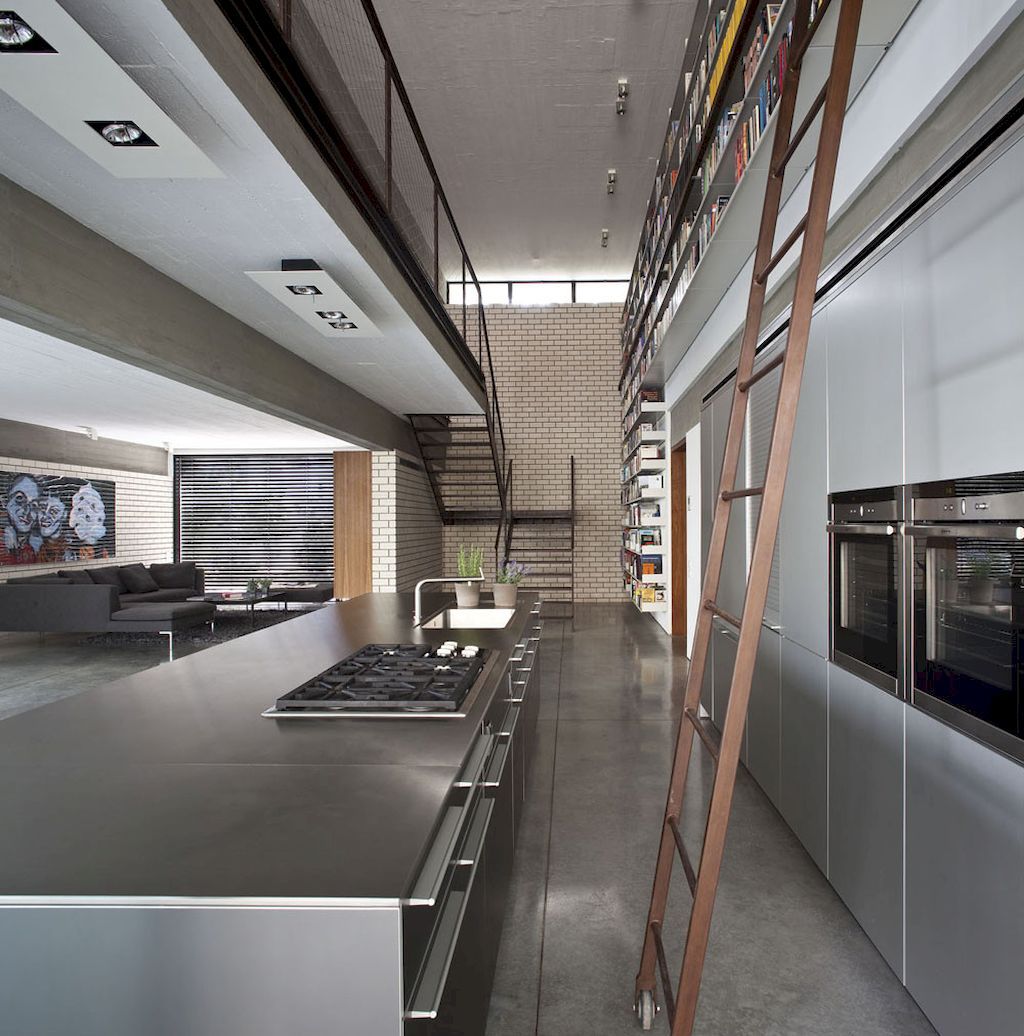 The Rechter House Modern Two storey Home by Pitsou Kedem Architects 14