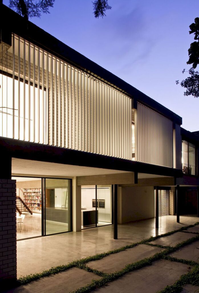 The Rechter House Modern Two storey Home by Pitsou Kedem Architects 15