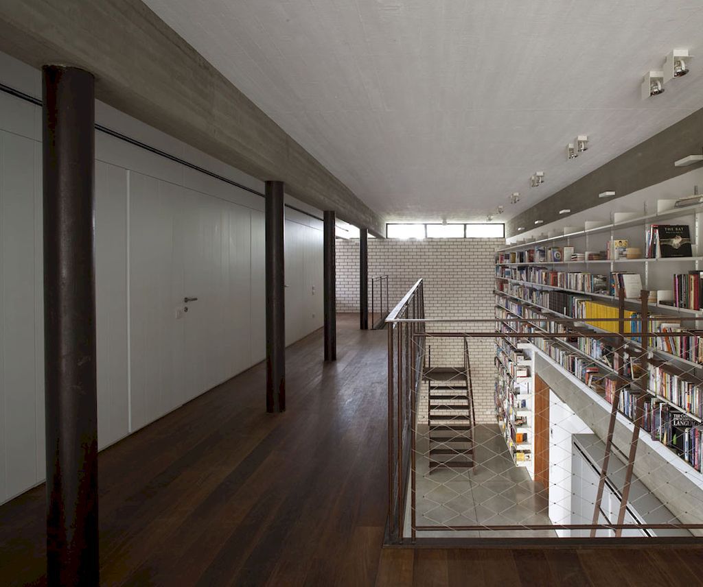 The Rechter House Modern Two storey Home by Pitsou Kedem Architects 8