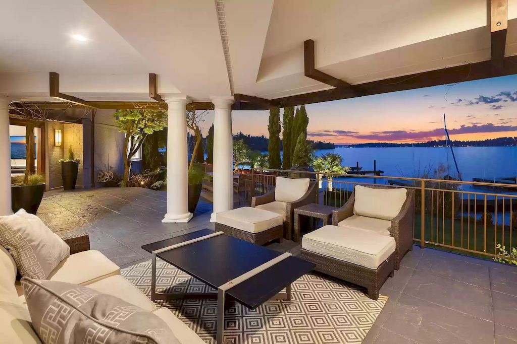 The Estate in Washington is a luxurious home highly curated landscape with an easy effort to the lake now available for sale. This home located at 8900 N Mercer Way, Mercer Island, Washington; offering 04 bedrooms and 05 bathrooms with 5,953 square feet of living spaces. 