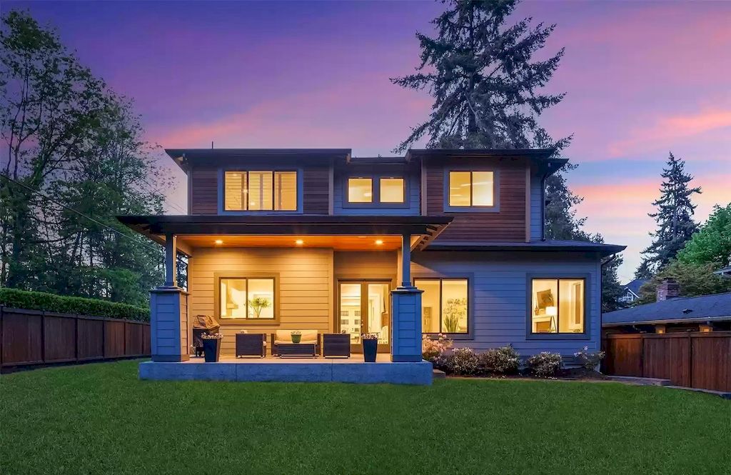 The House in Bellevue is covered outdoor living perfect for year-round enjoyment, now available for sale. This home located at 10803 SE 25th Place, Bellevue, Washington