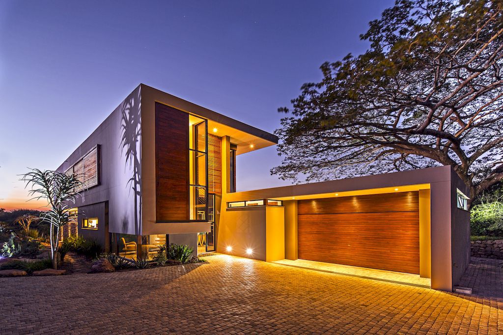 Aloe Ridge House Scenic Hideaway in South Africa by Metropole architect 5 compressed